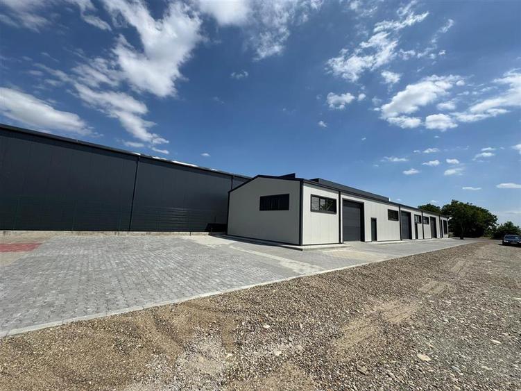 Hala de inchiriat, STRADAL-zona b-dul Brailei-Aqua Land ,388 mp utili, comision