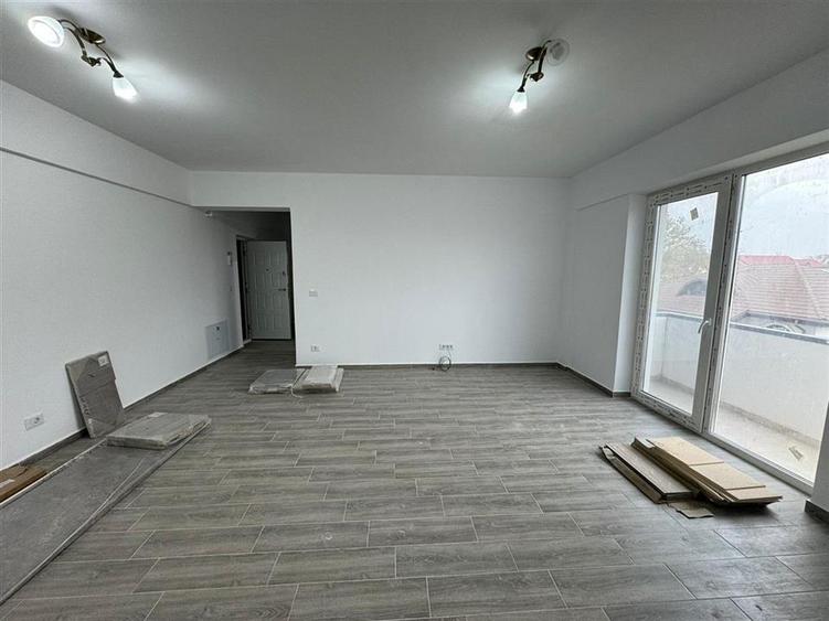 Apartament 3 camere in bloc nou , Lupeni  Rezidential