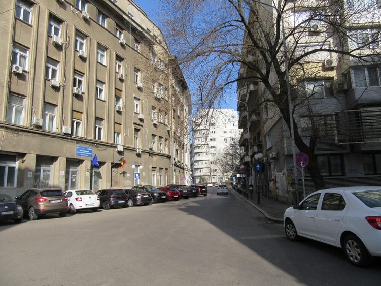 Vanzare Spatiu Birou Sala Palatului - Hotel Opera - Parc Cismigiu