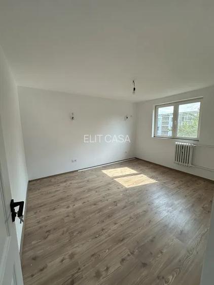 Garsoniera, zona Tatarasi - 2
