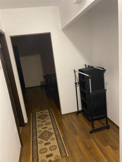 Apartament 2 camere zona Podu Ros etaj 2