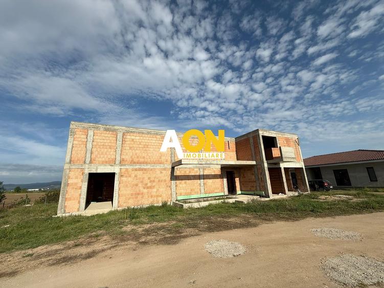 Casa cu vedere panoramica superba 306 mp utili, 874mp teren
