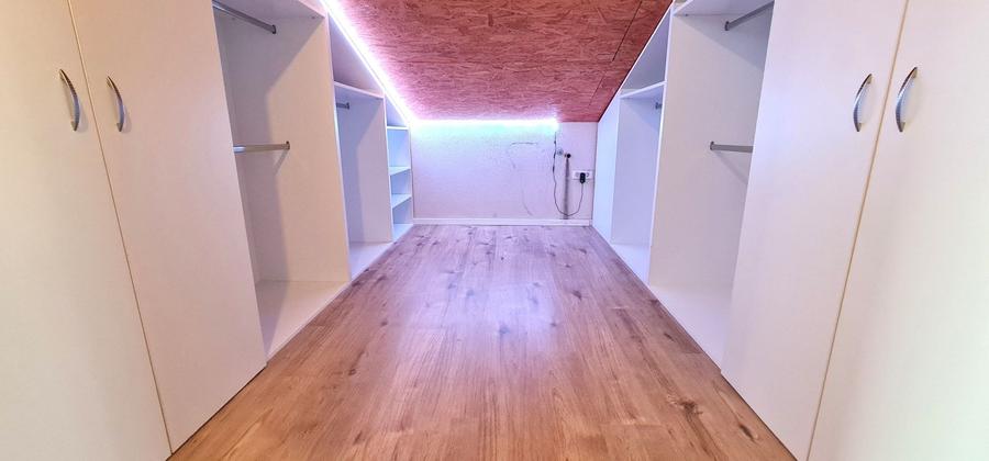 Casa semimobilata semiutilata modern cartier Izvor Tarlungeni Brasov