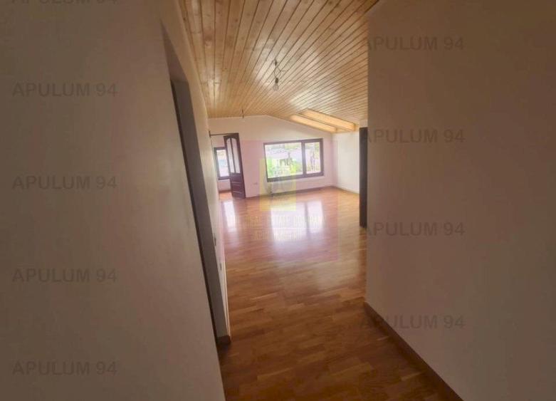 Vilă de vânzare în Comarnic