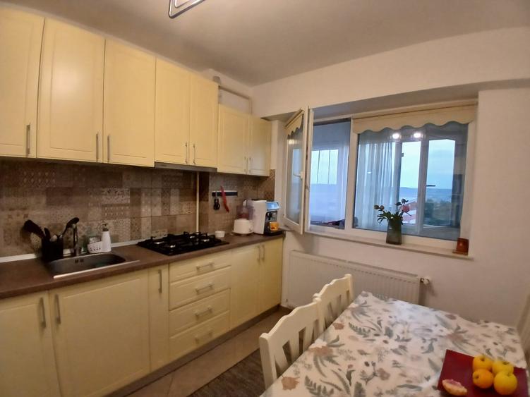 Apartament 2 camere Păcurari cu parcare, boxă și balcon spațios la 500€