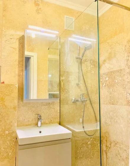 Apartament 3 camere, decomandat, 68 mp, ac, metrou aproape, 1 Decembrie 1918