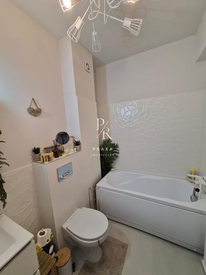 Apartament 3 camere, 65 mp, parcare, zona Mega Image, Floresti!