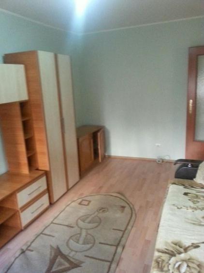 Braila Garsoniera de vanzare Pietatii etaj 3