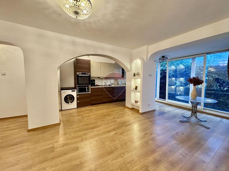 Apartament cu 2 camere de închiriat în zona Primaverii