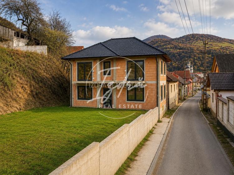 Casa intabulata de vanzare in Sadu - 3