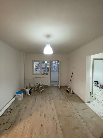 Apartament 2 camere decomandat | 50 mp utili + balcon | Etaj 1/4 | Apusului