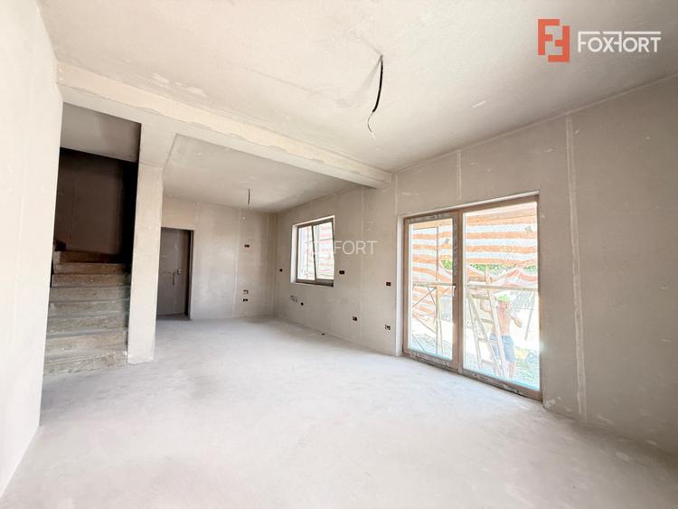 Duplex cu 4 camere | 101 mp utili | 390 mp teren | Toate utilitatile | Sacalaz - 25