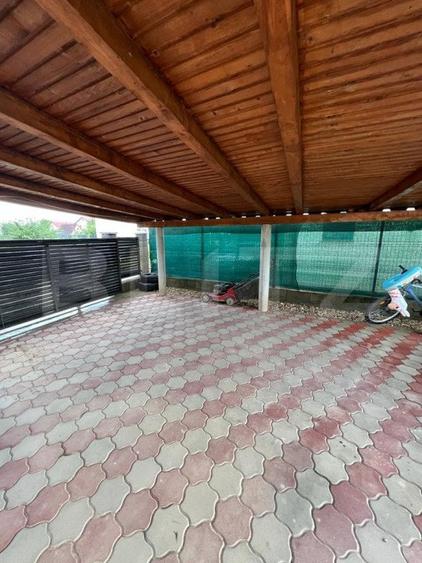 Casa cu 4 camere, 150 mp, teren 1000 mp, zona Bercu Rosu