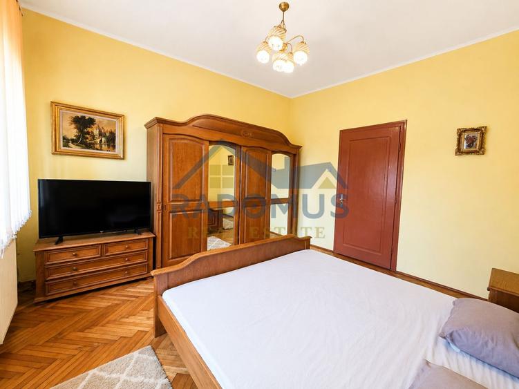 Vila 4 camere | Teren 532 mp | Piscina si foisor | Str. Lupeni