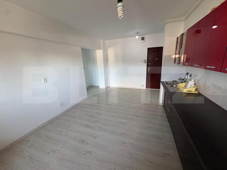Apartament 2 camere, decomandat, priveliște superbă, zona Garii