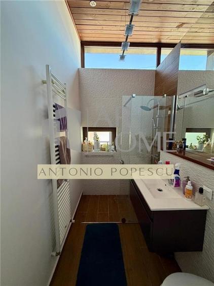 Casa 4 camere pe parter, in Ploiesti, zona Albert.