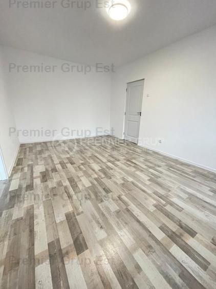 Spatiu comercial RENOVAT - Podu Ros, 50mp