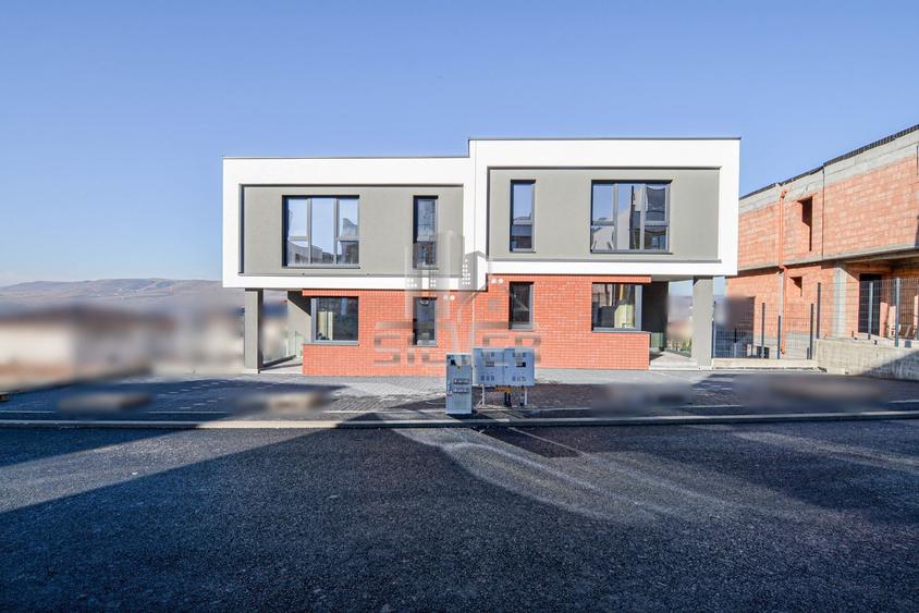 Casa tip Duplex cu demisol si terasa/CF.