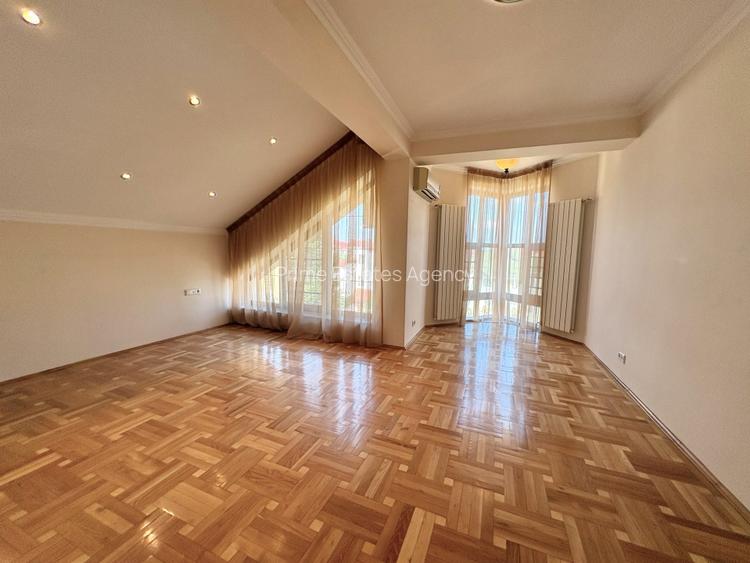 Vila eleganta in stil italian 8 camere -Pipera Iancu Nicolae - 15