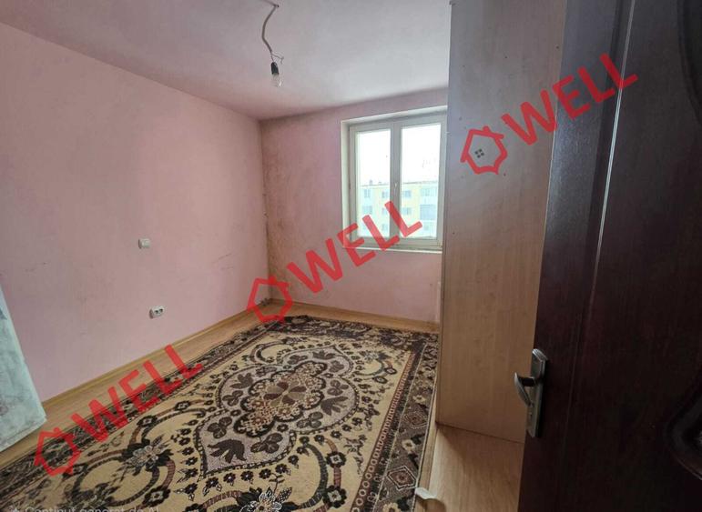 De vânzare apartament cu trei camere în Întorsura Buzăului, pe strada Ciucaș