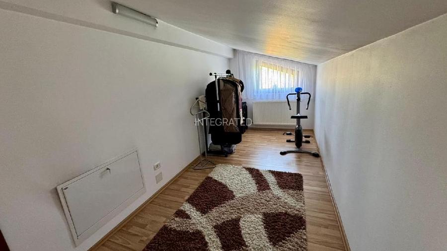Timisoara, Calea Mosnitei, Vila Noua 450 mp, Zona Kuncz / Plopi. - 7