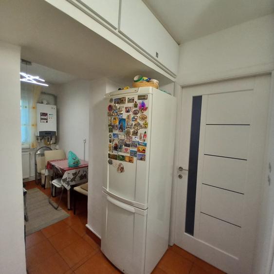 Apartament 2 camere semi, 39 mp, zona Craiovita - Scoala 30