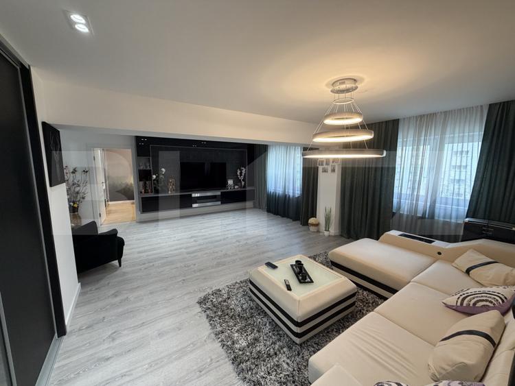 Apartament 4 camere, 83 mp, decomandat, zona ultracentrala