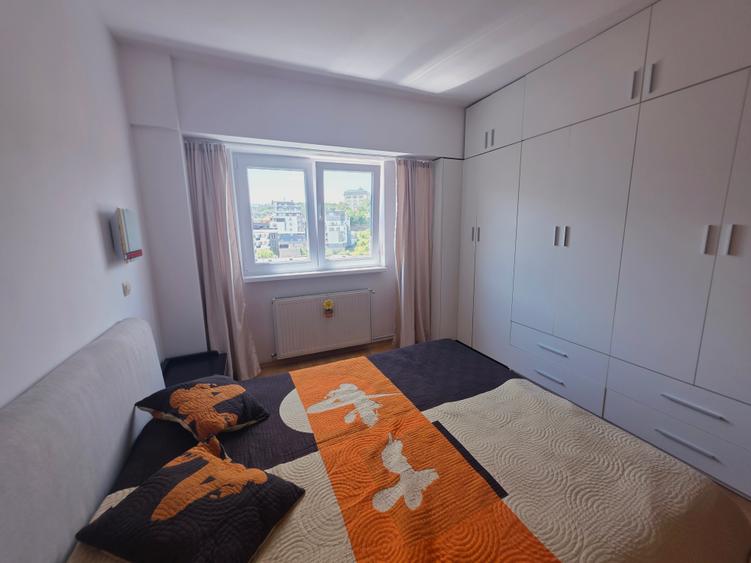 Inchiriez apartament 2 camere zona Grivitei Onix cu parcare si aer conditionat