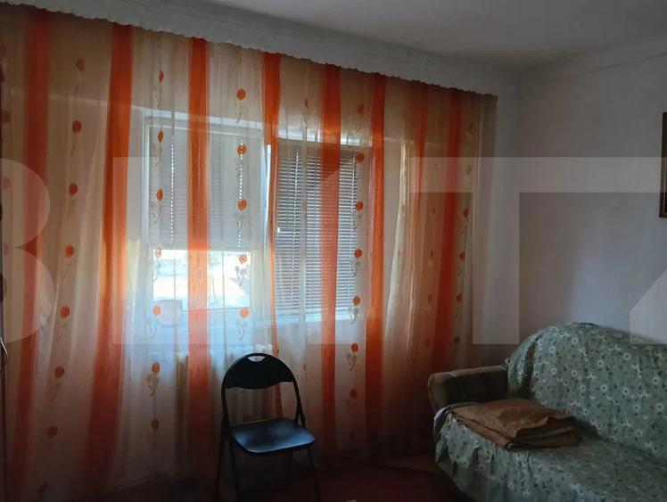 Apartament spațios, 78 mp, decomandat, etaj 1 – cu parcare concesionata Botosan