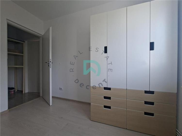 Apartament 2 camere Florilor, comision 0, etaj intermediar, loc de parcare