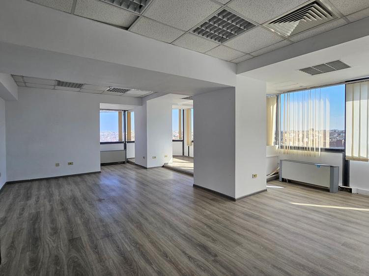 Spatii birou de la 200 mp - zona Universitate - Modern BC
