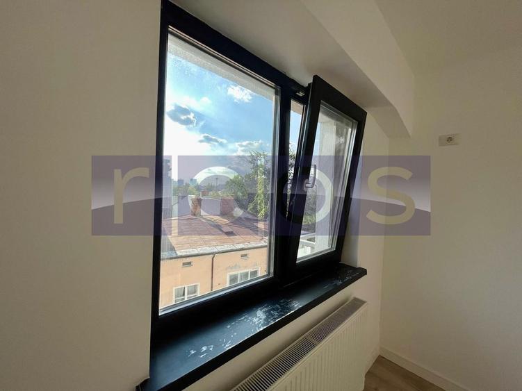 VANZARE APARTAMENT 3 CAMERE TEPES VODA CALEA CALARASILOR 87MP MANSARDA