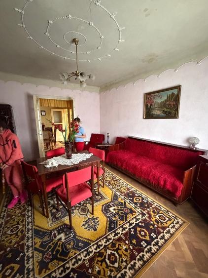 Casă de vânzare în cartier Poiana