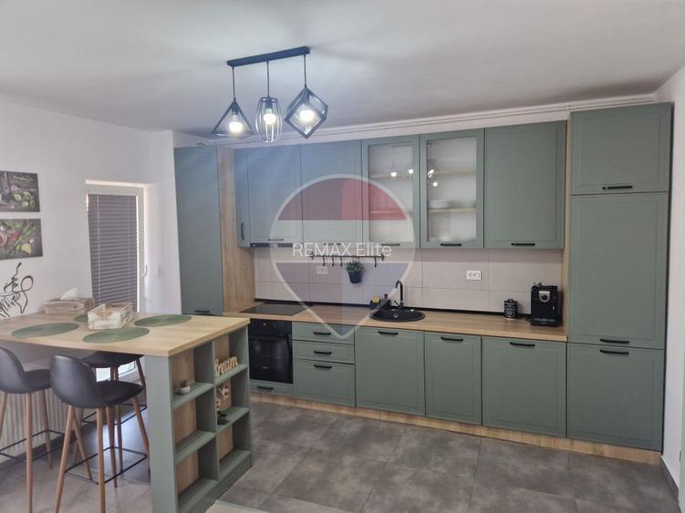 Închiriere apartament 2 camere, bloc Eleven, cartier Tractorul-Coresi - 2
