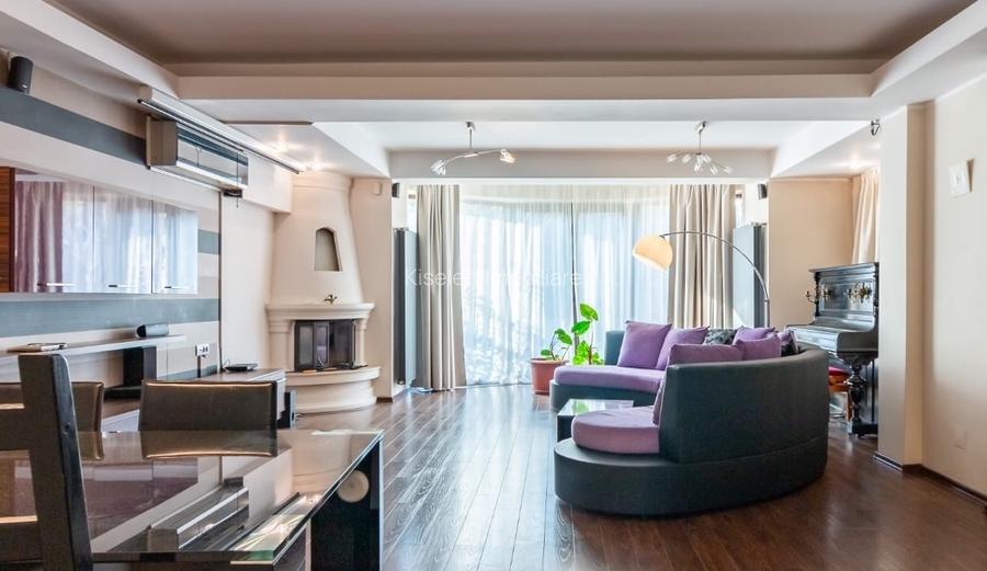 Vila individuală P+1+M ,curte,garaj,parcare. - 2