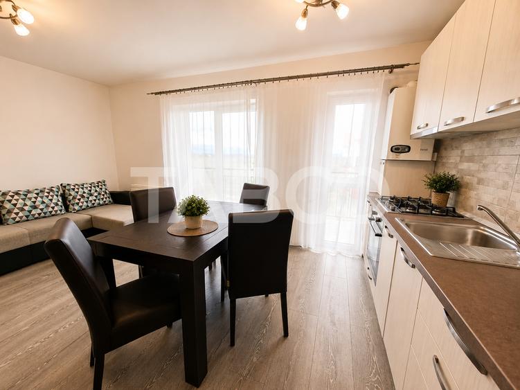 Apartament de închiriat 3 camere balcon parcare Magnolia Sibiu