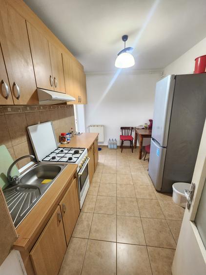 Închiriez apartament pentru 6 persoane Cazare muncitori sau studenți