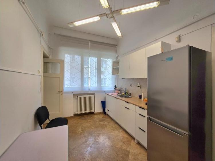 Apartament 5 camere Polona
