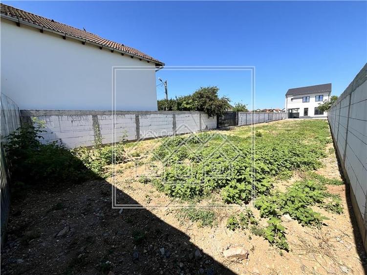 Casa de vanzare in Sibiu - 4 camere - 3 bai - teren 600 mp - 6