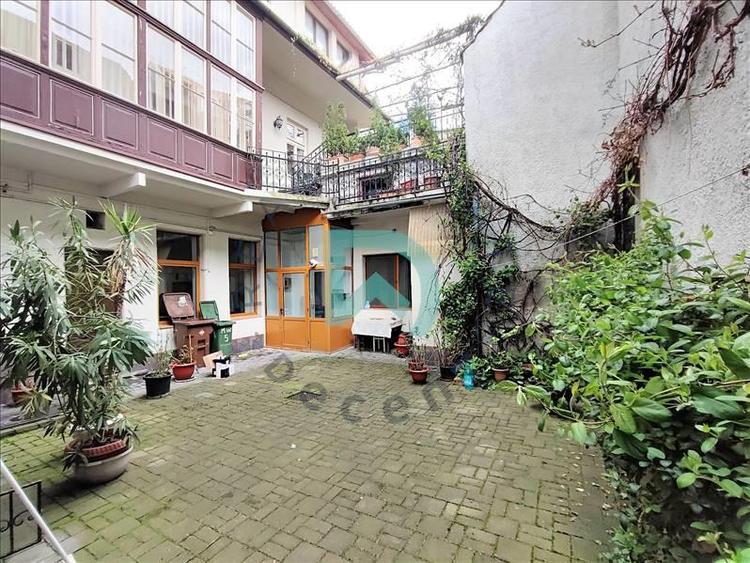 Casa singur in curte, Centrul Istoric, Brasov
