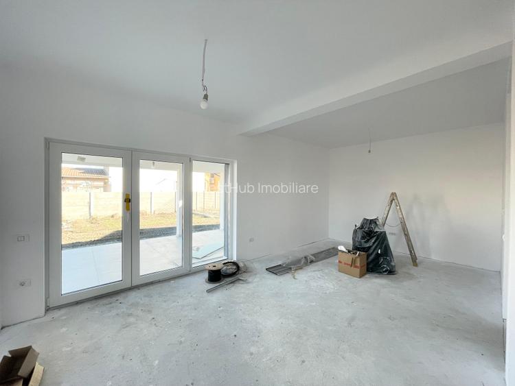 Duplex 4 camere, 102 mp utili, 320 mp teren - Mosnita Veche - 3
