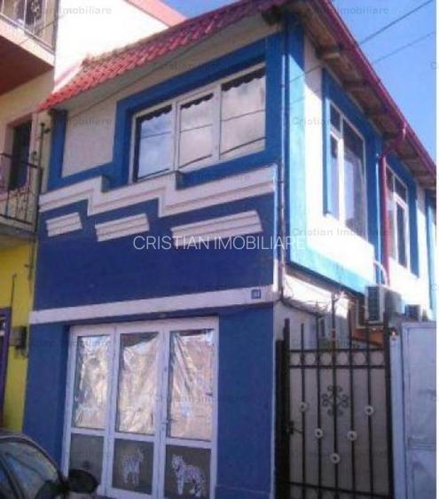 VILA P+1 teren=330mp zona Centrala , 350mp construiti - 3