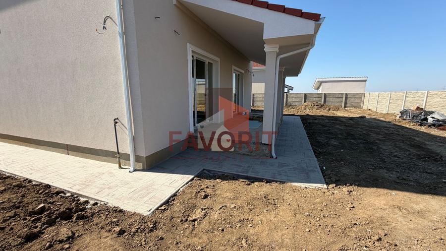 Casa Individuala | Cu garaj | 180mp | Toate utilitatile | Asfalt