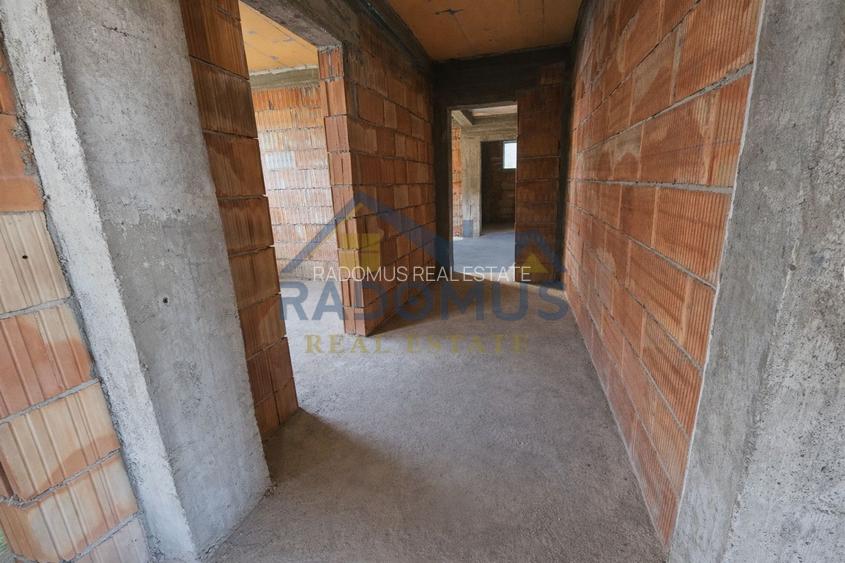 Proiect rezidențial–Ploiești-7 Apartamente - Zona parcare-Loc de Joacă - 6
