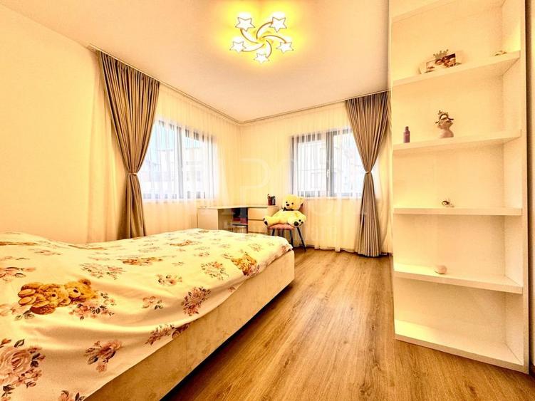 Casa 4 camere de vanzare in Dezmir