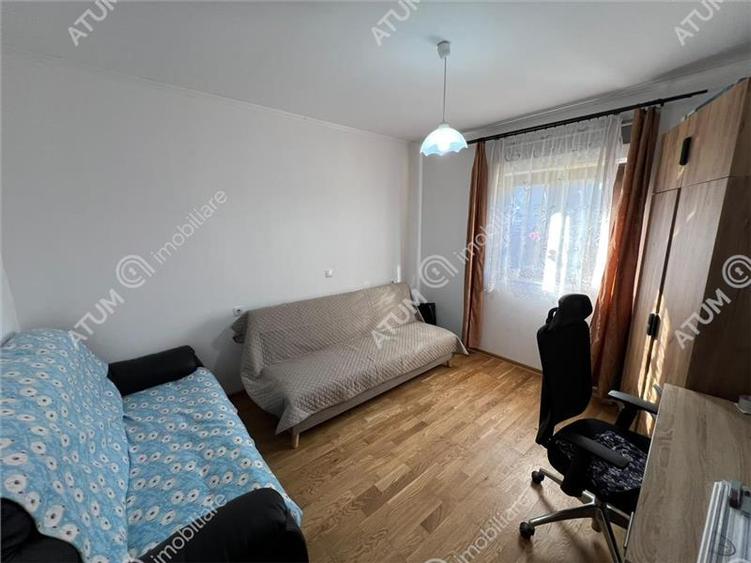 Casa 3 camere pivnita pod si teren 438 mp Calea Cisnadiei Sibiu
