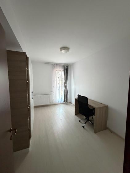Sisești - 4 Camere - Terasă - Centrală - Parcare - Disponibilitate Imediata