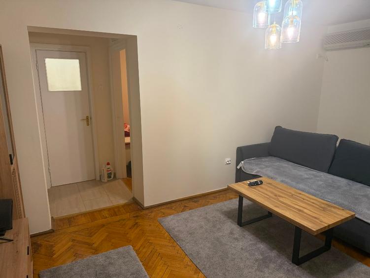 Inchiriere apartament 2 camere, direct proprietar - 4 min de metrou Victoriei