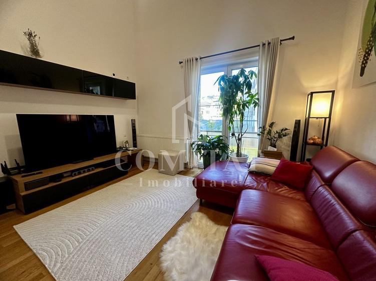 Penthouse cu scara interioară | Parcare și Boxă | Valea Chintaului