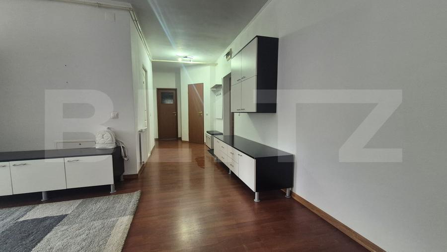 Apartament 3 camere de vanzare, 61.65 mp, strada Gellert Sandor